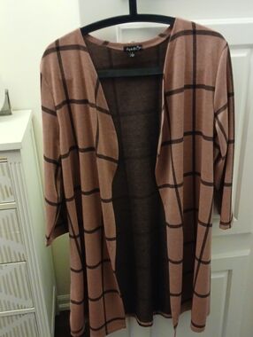 Women's Open-Front Plaid Cardigan Sweater - Brown